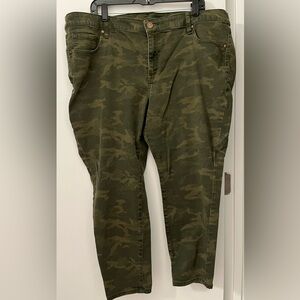 Lane Bryant 22P Camouflage Pants Skinny Fit